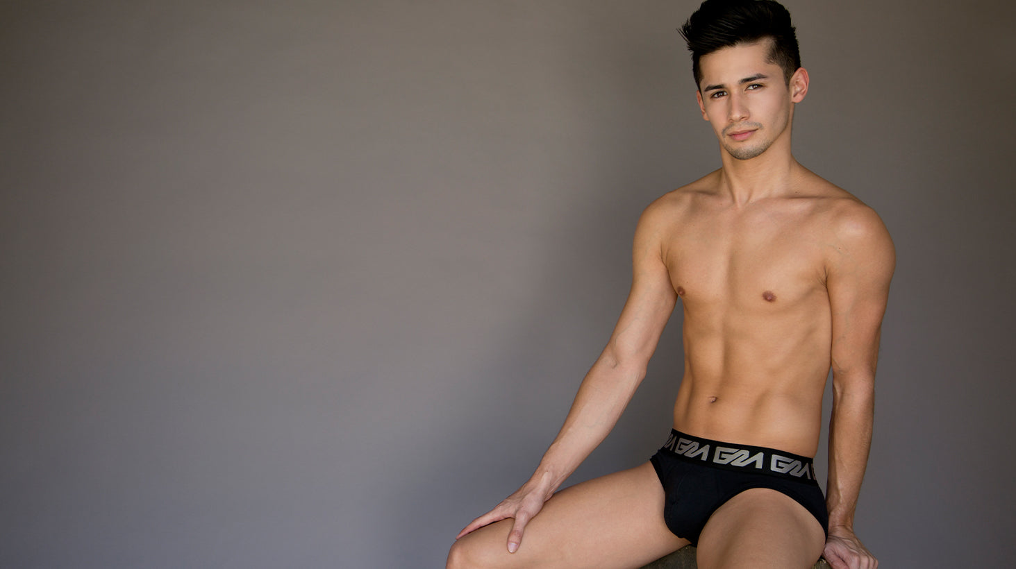 grid-bg-bottom